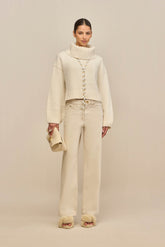 BELANA SWEATER - OFF WHITE