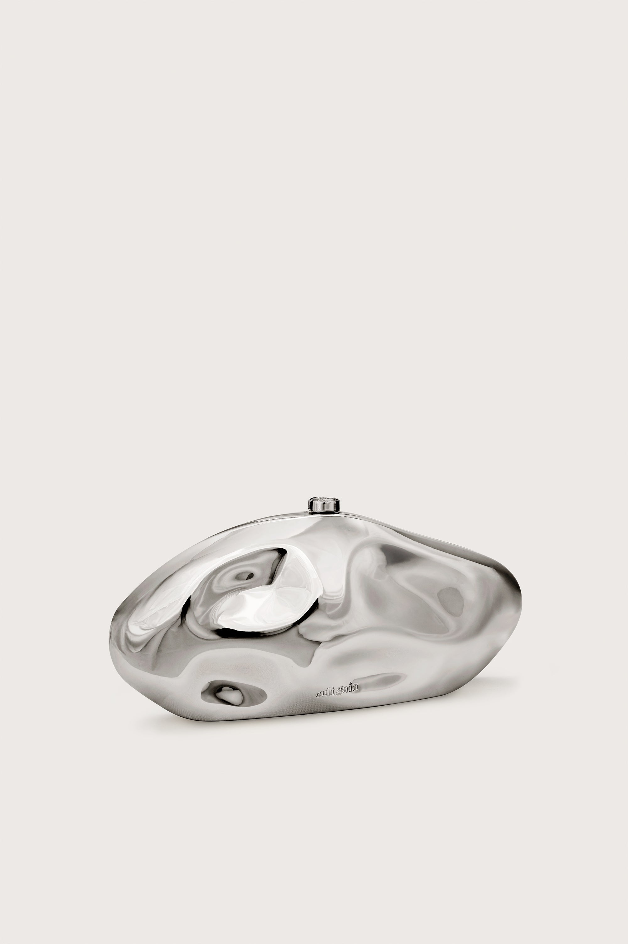 CALDERA CLUTCH - SHINY SILVER