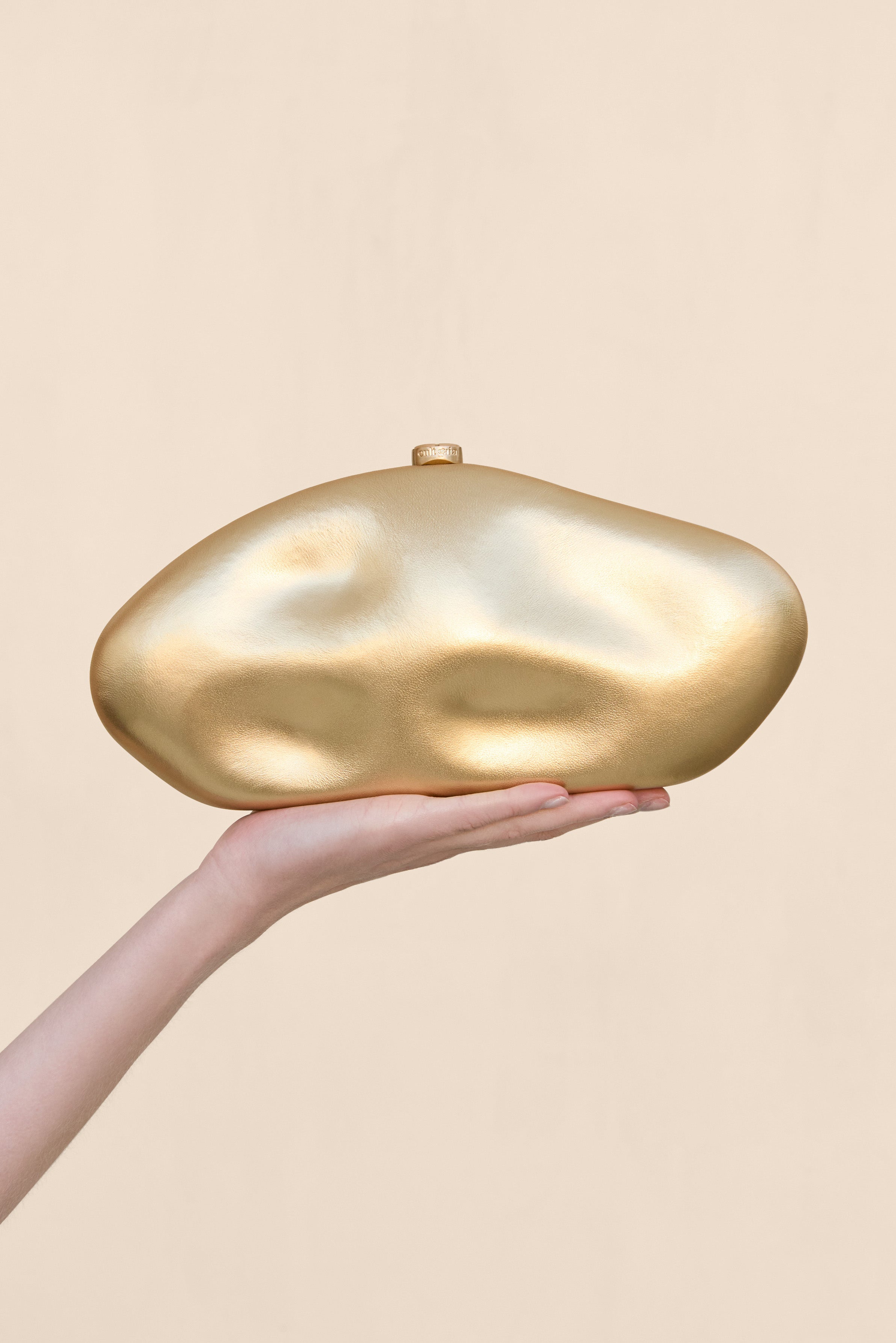 THE CALDERA CLUTCH - BRASS
