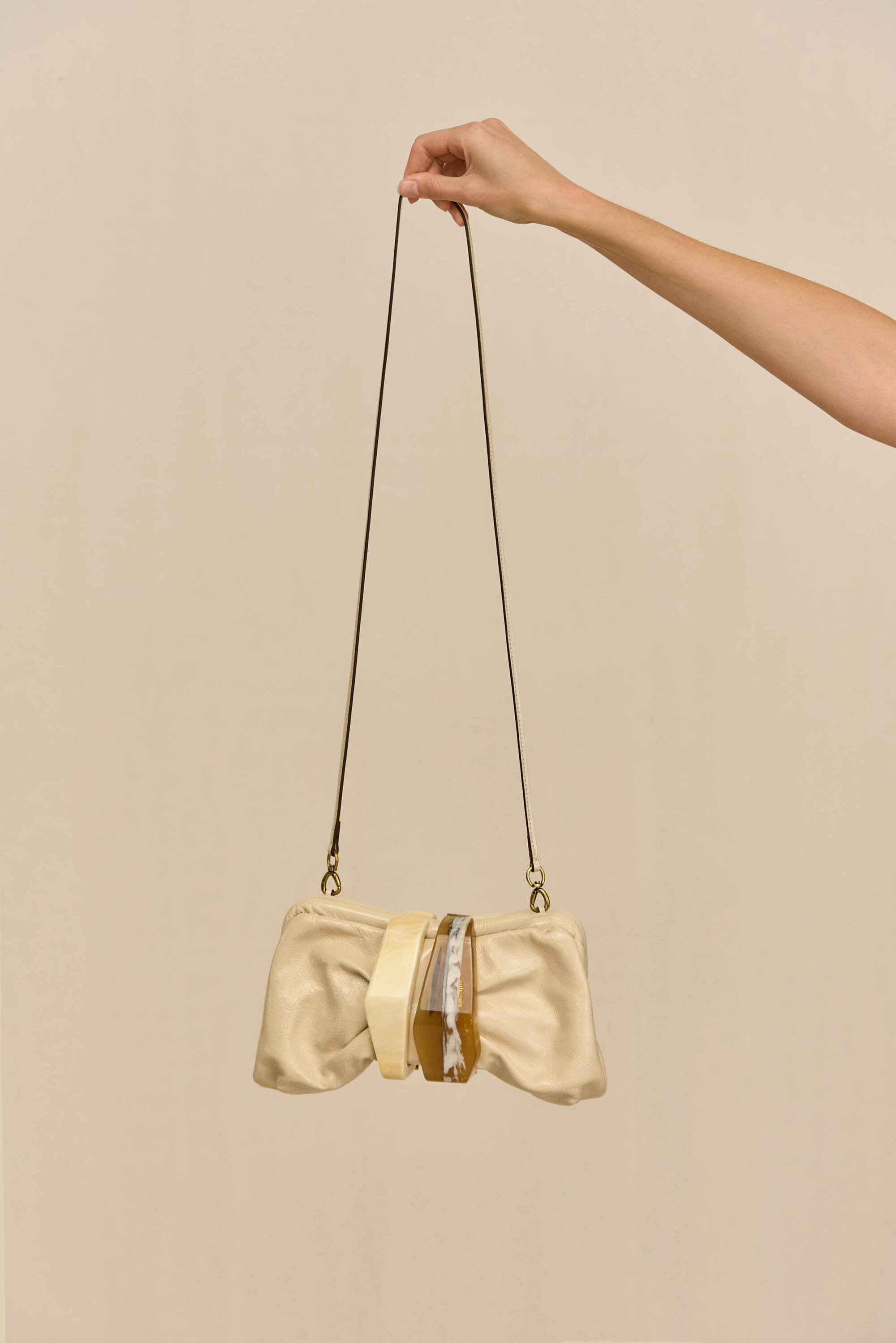 JULITA CONVERTIBLE CLUTCH - ALABASTER