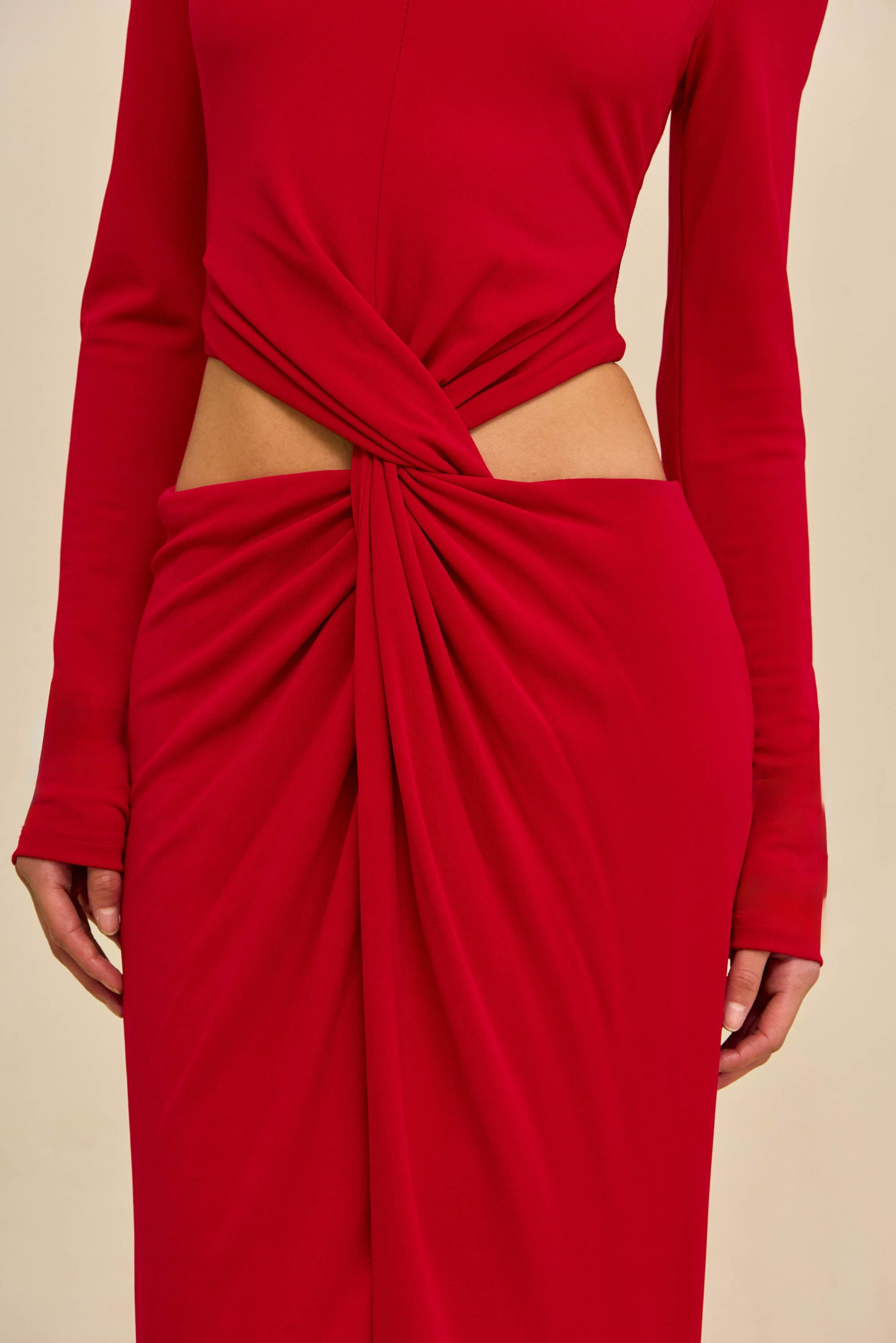 KERI GOWN - MERLOT